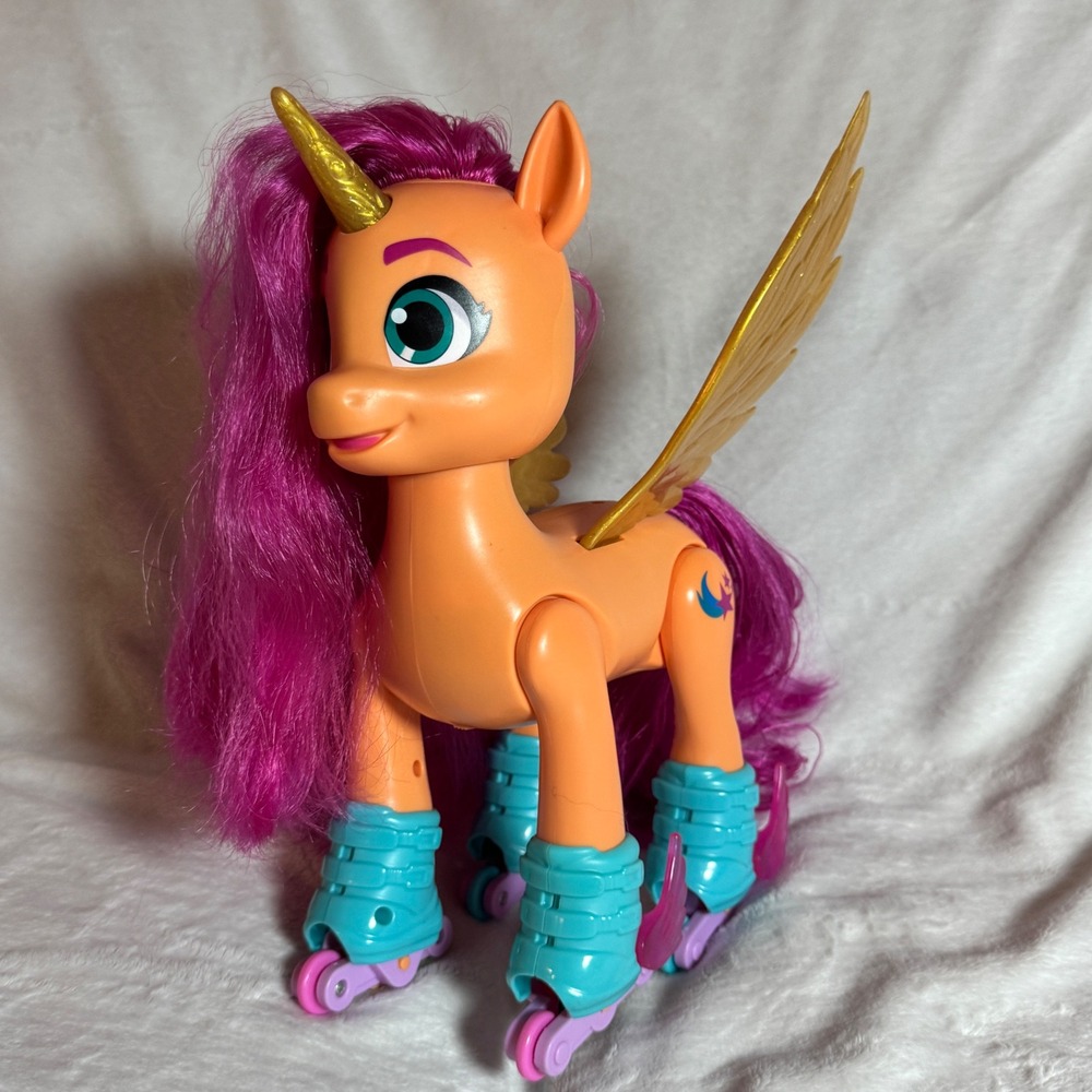 My Little Pony Sing 'n Skate Sunny Starscout A New Generation Animated - No Mic